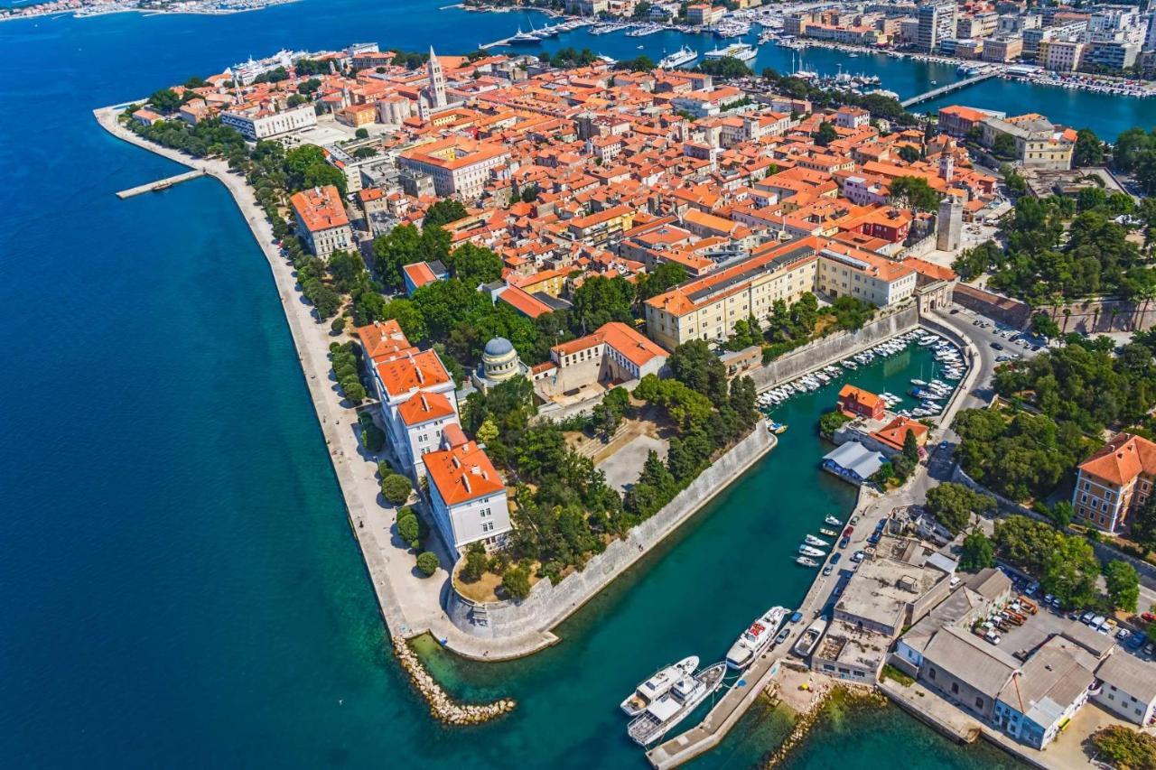 Petar - 50m From Sea Appartement