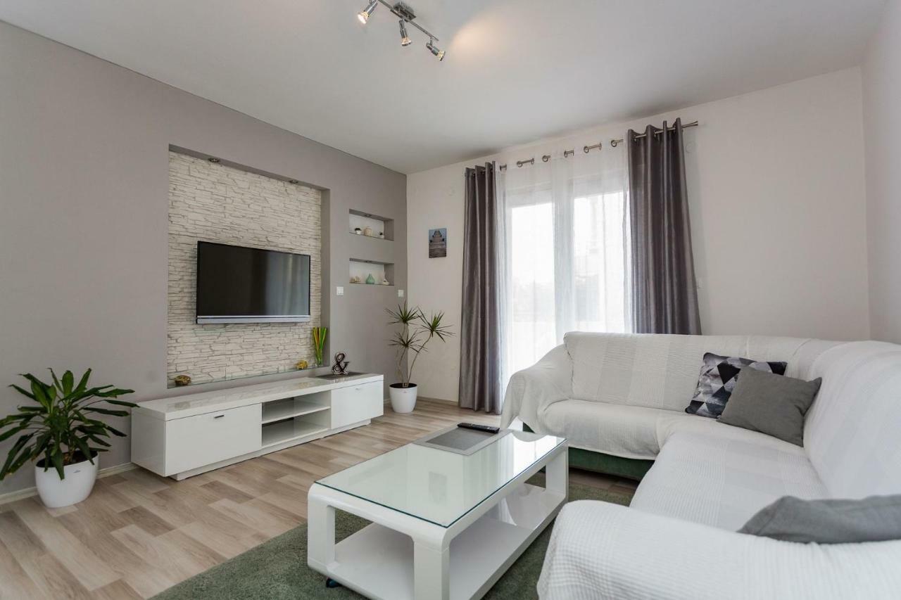 Petar - 50m From Sea * Zadar